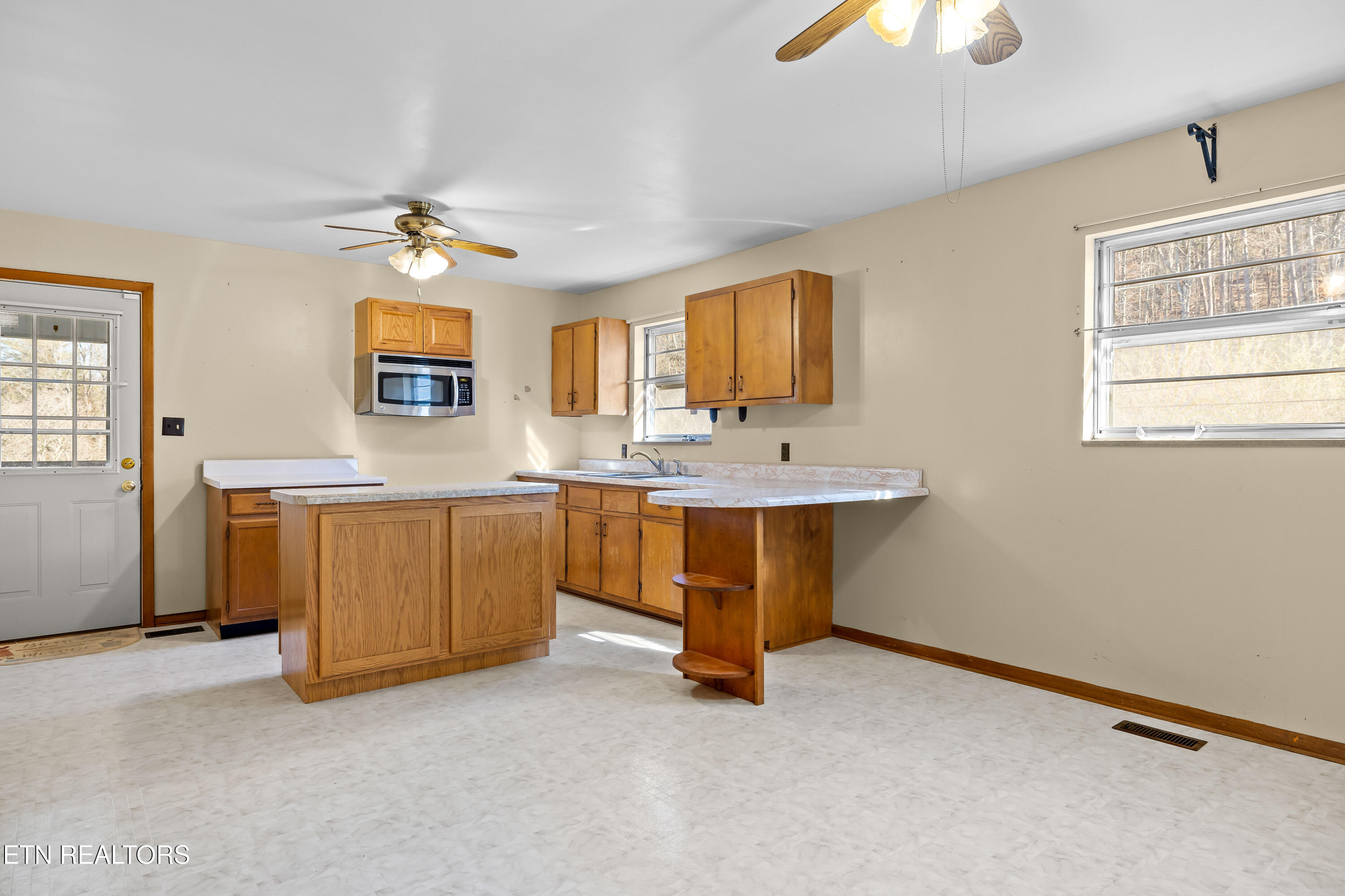 4462 Rocky Branch Road Walland, TN 37886 - Photo 9 of 37 4462RockyBranchRd-37