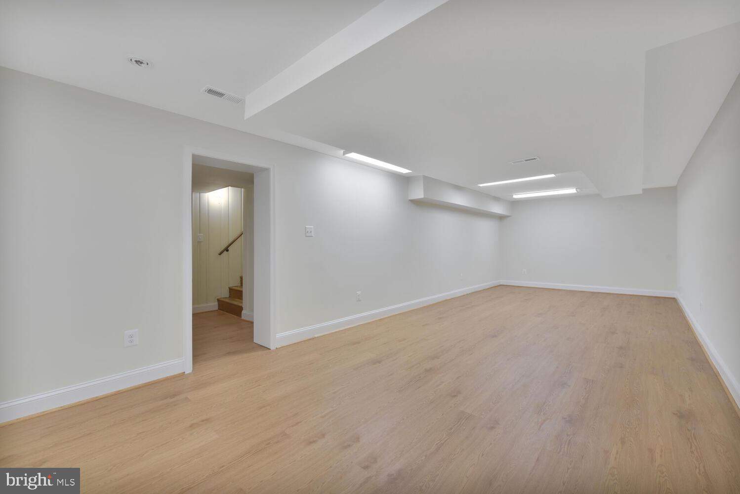 3901 Ridge Road Annandale, VA 22003 - Photo 18 of 21