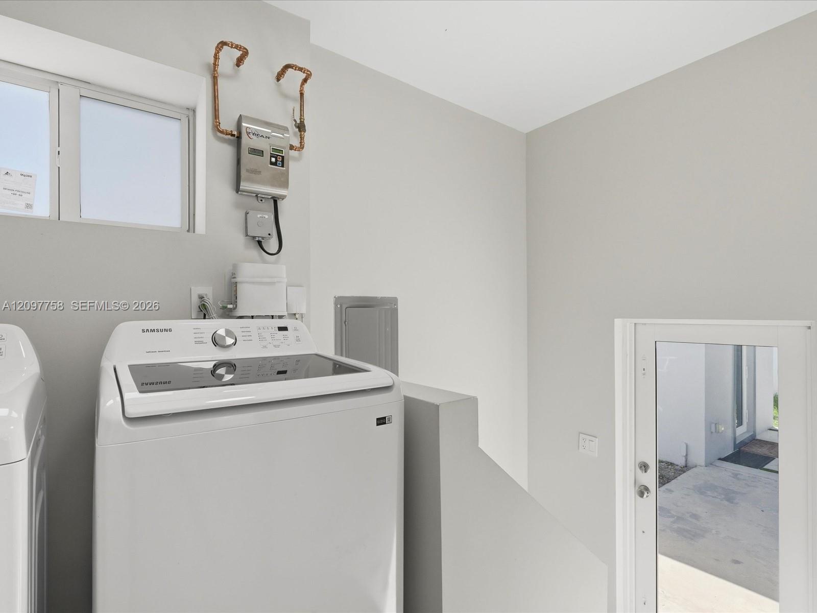 8440 Southwest 34th Terrace Miami, FL 33155 - Photo 34 of 69 Gallery Image 34