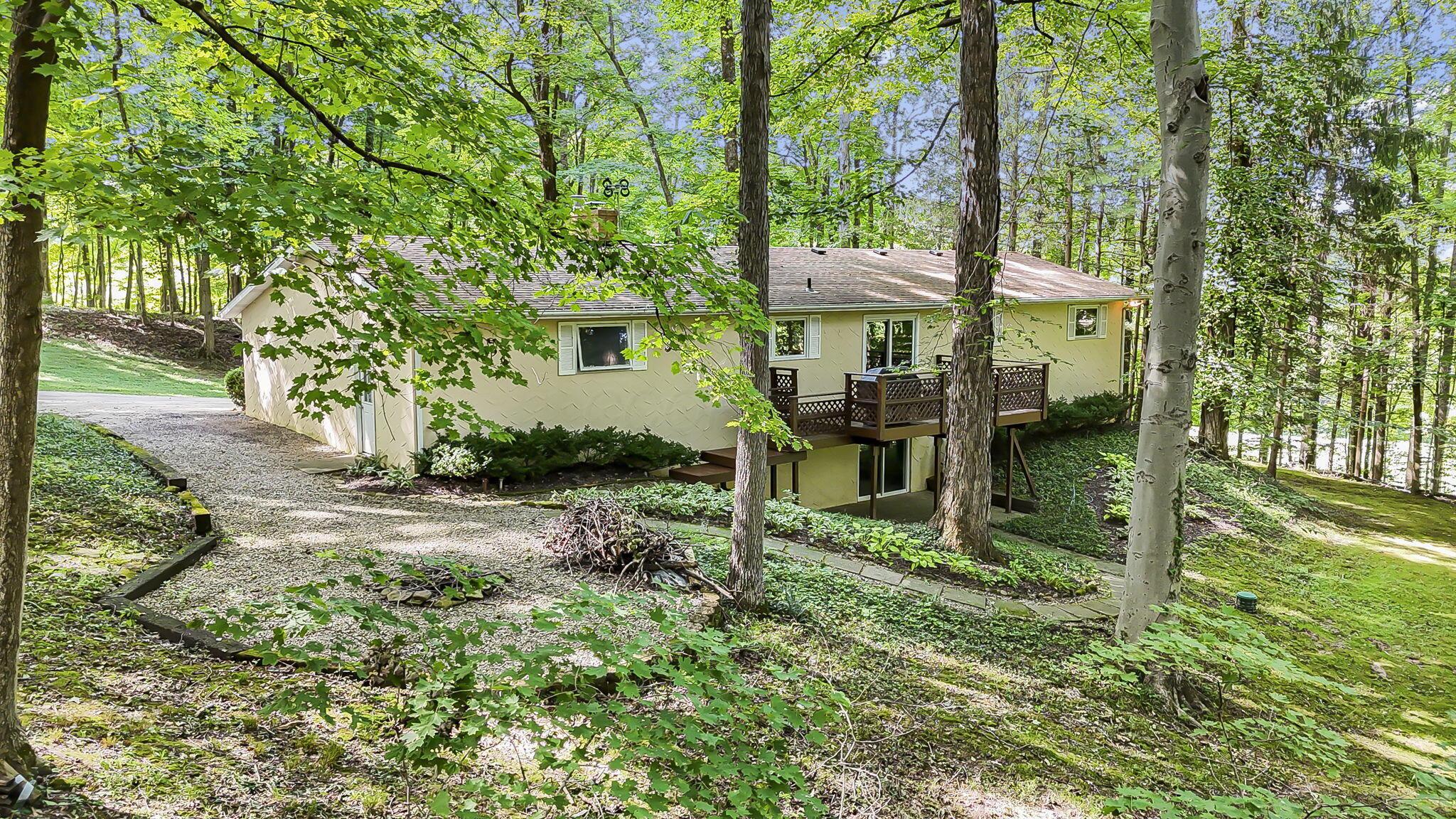 10751 Clearport Road Southwest Amanda, OH 43102 - Photo 36 of 45 53-web-or-mls-DJI_20260825042133_0042_D