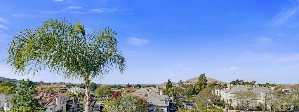 11 Pemberly Irvine, CA 92603 - Photo 1 of 20