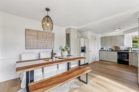 $1,648,000 | 602 Alameda De Las Pulgas, Belmont, CA 94002