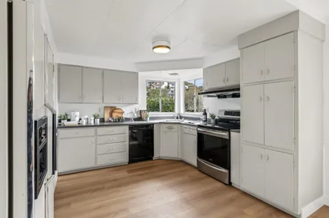 $1,648,000 | 602 Alameda De Las Pulgas, Belmont, CA 94002