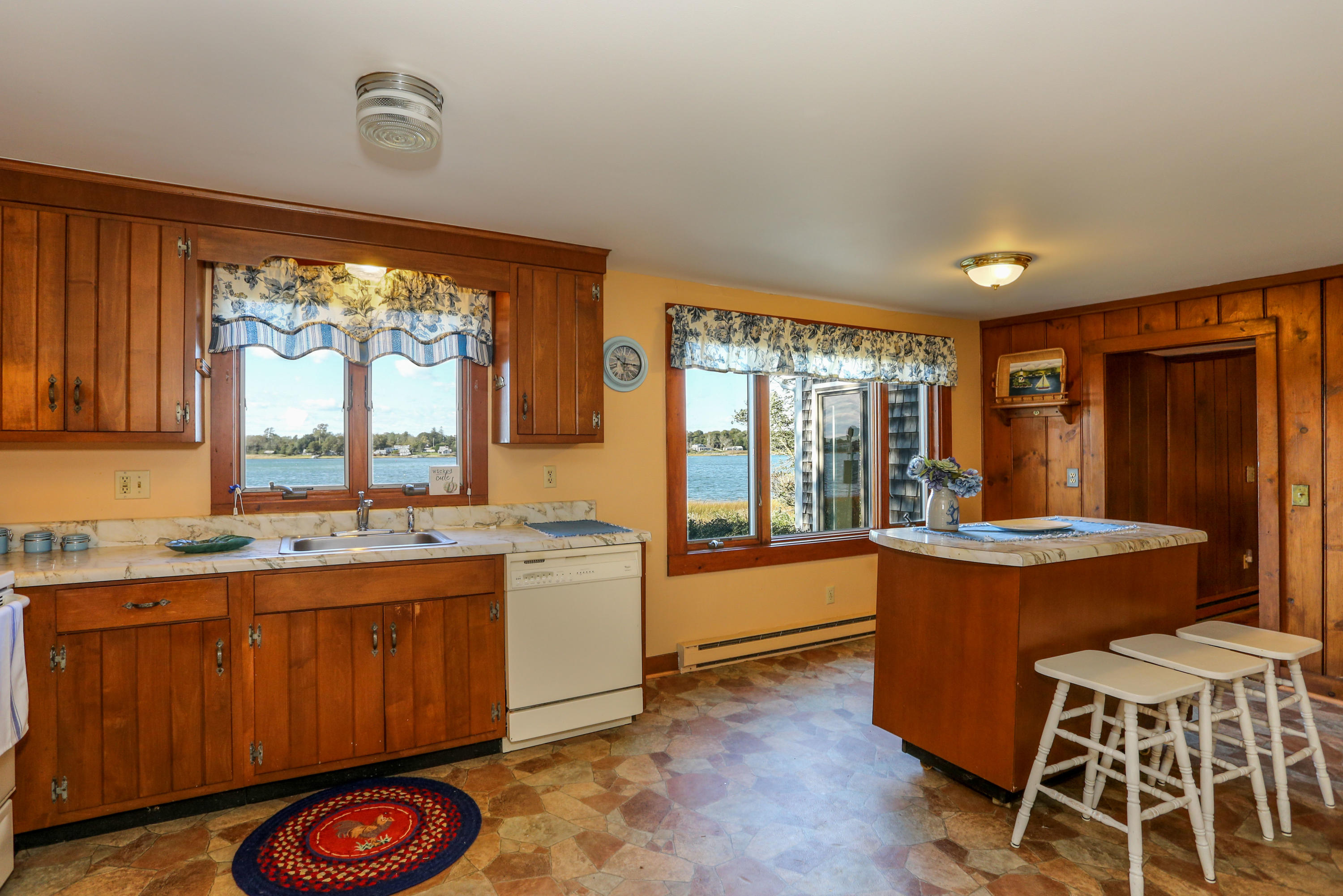 52 Gibson Road Orleans, MA 02653 - Photo 4 of 30 Kitchen