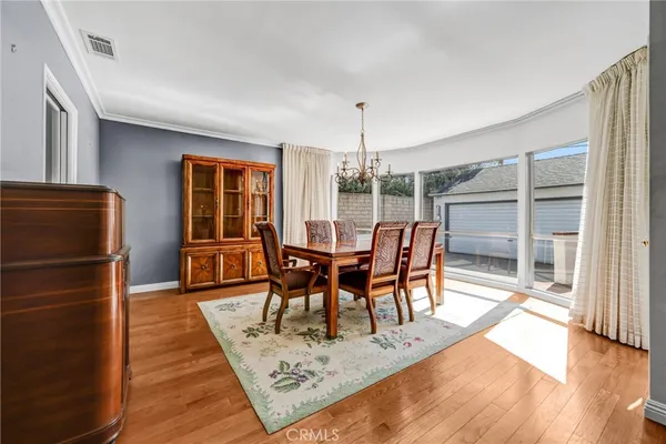 $4,700 | 736 Uclan Drive, Burbank, CA 91504