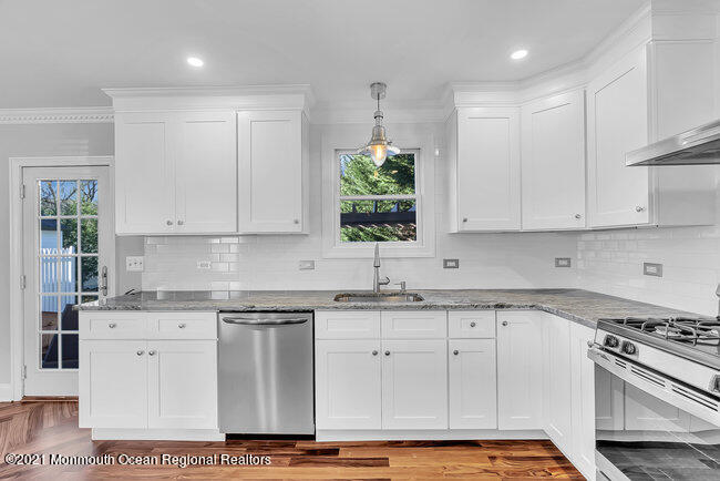 1521 Allenwood Road Wall, NJ 07719 - Photo 11 of 38 015_mjb02587