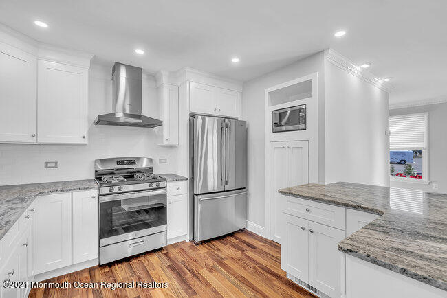 1521 Allenwood Road Wall, NJ 07719 - Photo 13 of 38 017_mjb02572