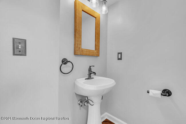 1521 Allenwood Road Wall, NJ 07719 - Photo 17 of 38 021_mjb02602