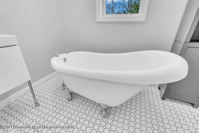 1521 Allenwood Road Wall, NJ 07719 - Photo 20 of 38 024_mjb02632