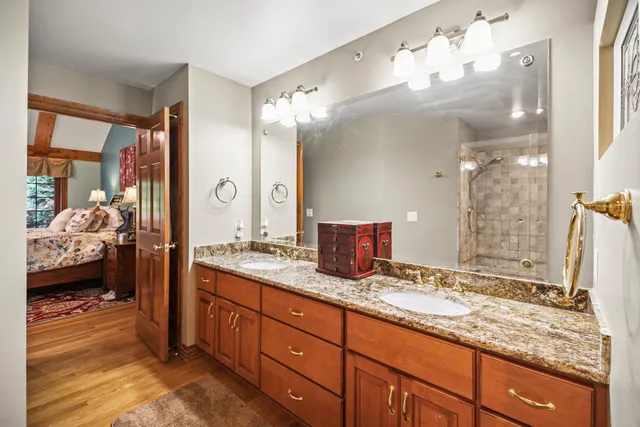 $529,900 | 18675 St Andrews Lane, Unit B, Brookfield, WI 53045