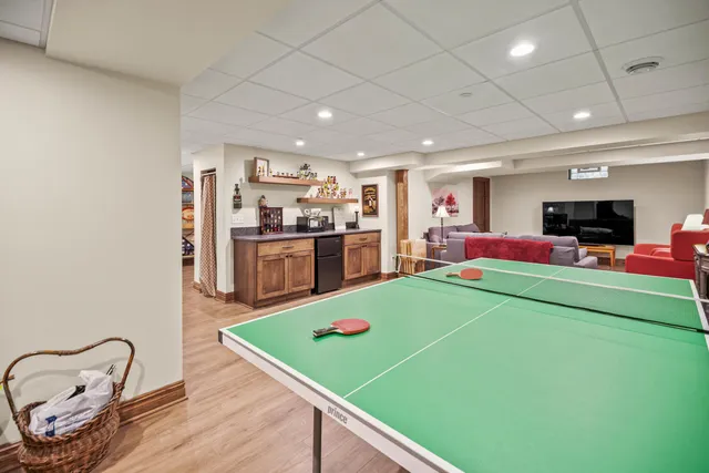 $529,900 | 18675 St Andrews Lane, Unit B, Brookfield, WI 53045