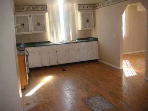 2256 Kinney Memphis, MI 48041 - Photo 3 of 6 282497-2.JPG