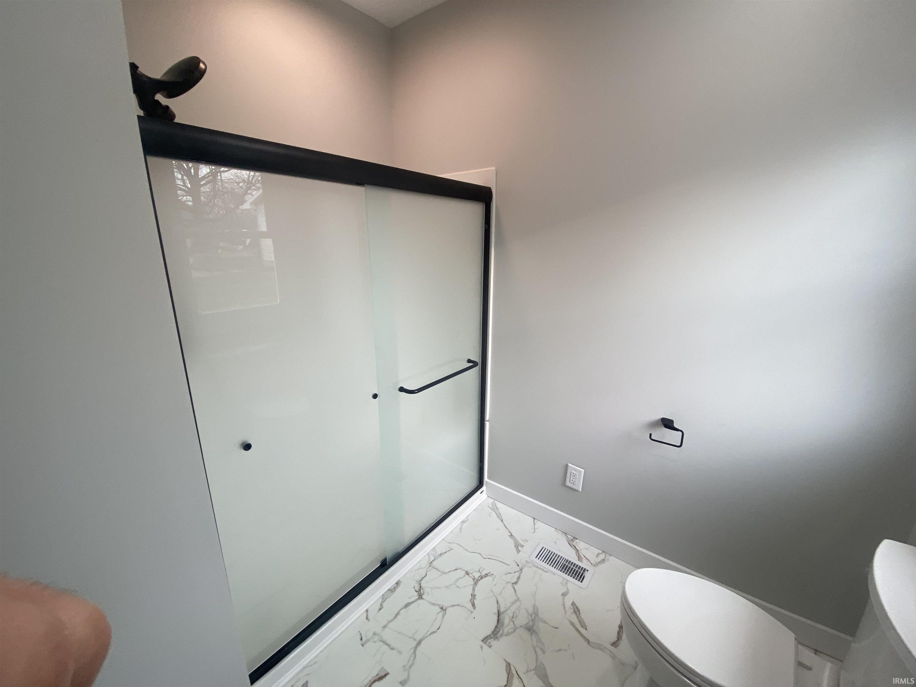 375 West Main Street Elberfeld, IN 47613 - Photo 9 of 27