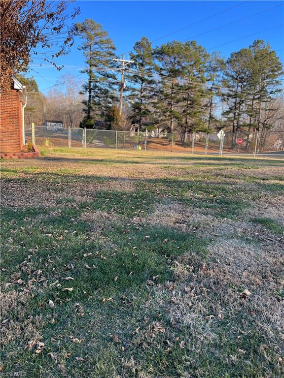 626 Bowers Road Lexington, NC 27292 - Photo 8 of 41 Gallery Image 8