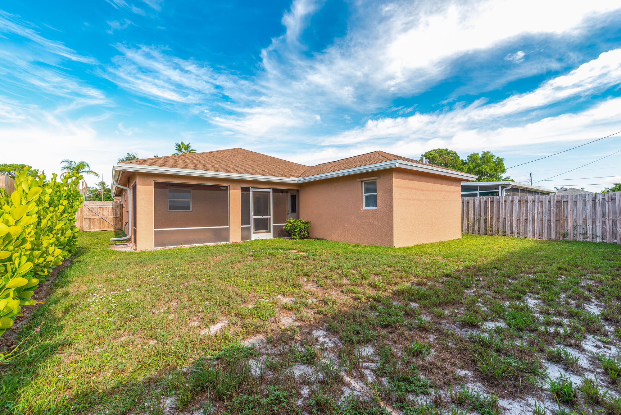 5795 Southeast Mitzi Lane Stuart, FL 34997 - Photo 15 of 16 Yard