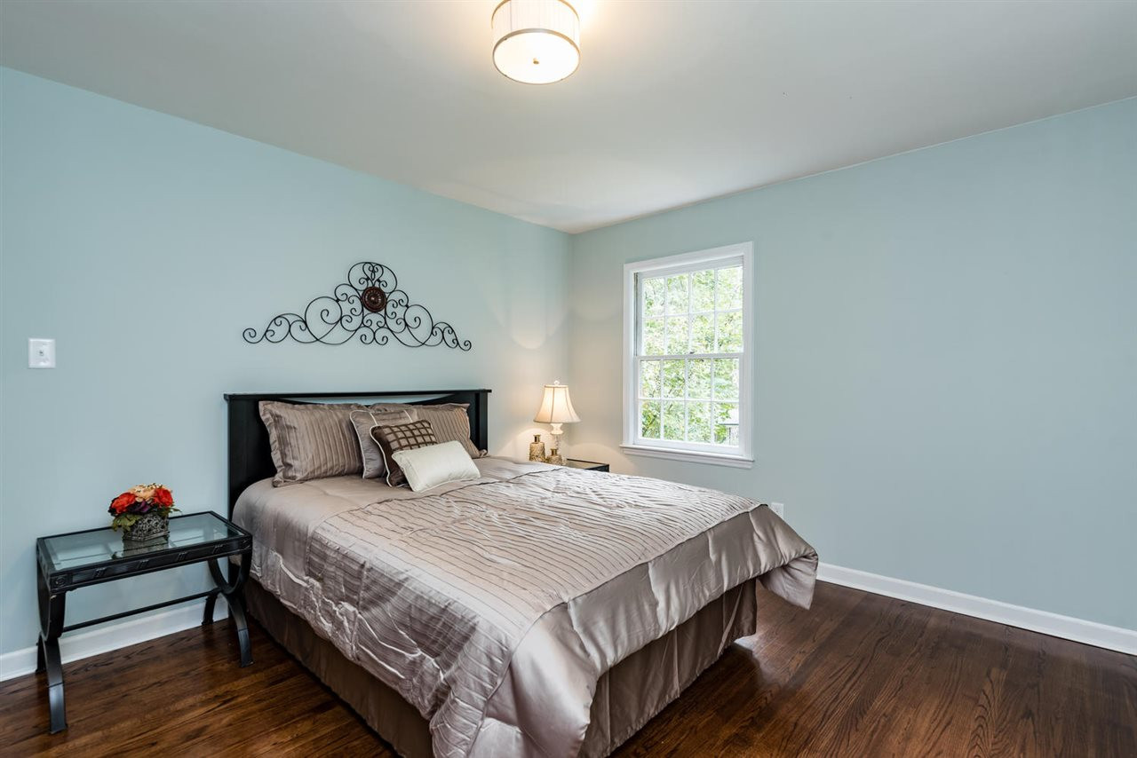 3905 Yew Circle Raleigh, NC 27612 - Photo 9 of 24 Photo 9