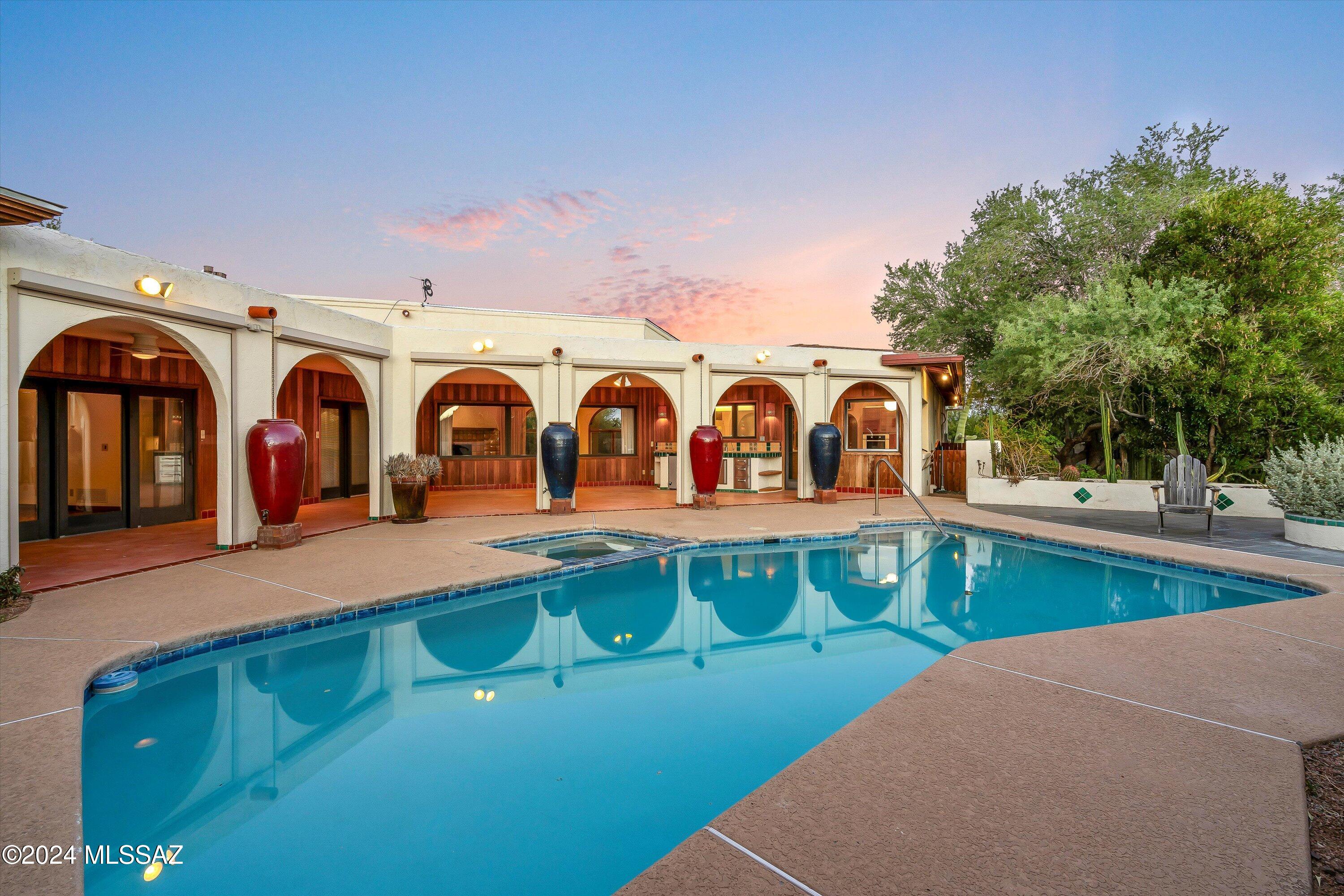 6901 North Wade Road Tucson, AZ 85743 - Photo 2 of 49 Gallery Image 2