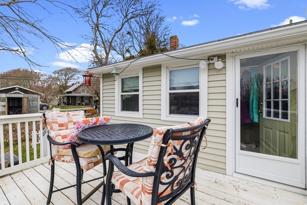 52 Point Street Fairhaven, MA 02719 - Photo 27 of 40