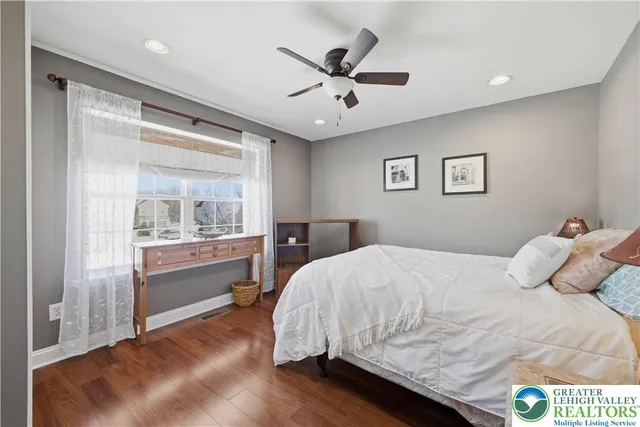 $649,999 | 845 Garden Court, Easton, PA 18040