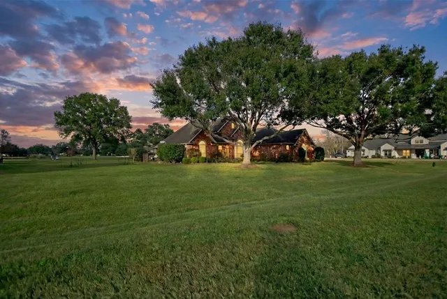 $725,000 | 3702 Westerdale Drive, Fulshear, TX 77441