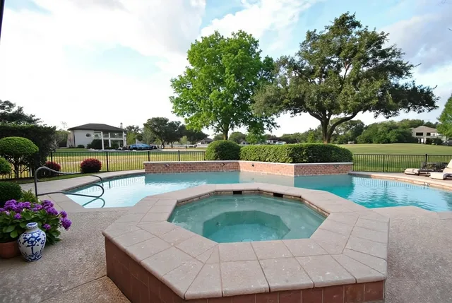 $725,000 | 3702 Westerdale Drive, Fulshear, TX 77441