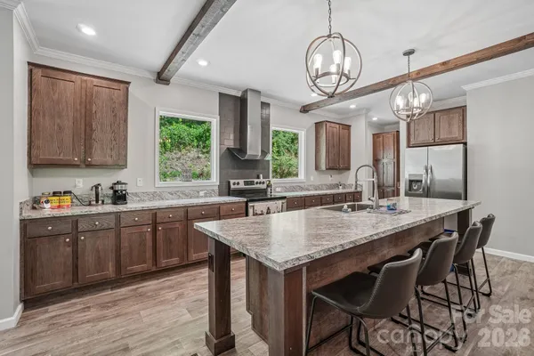 $875,000 | 590 Willow Lane, Marshall, NC 28753