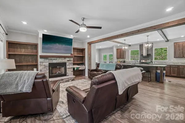 $875,000 | 590 Willow Lane, Marshall, NC 28753