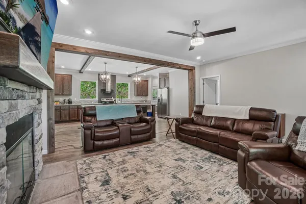 $875,000 | 590 Willow Lane, Marshall, NC 28753