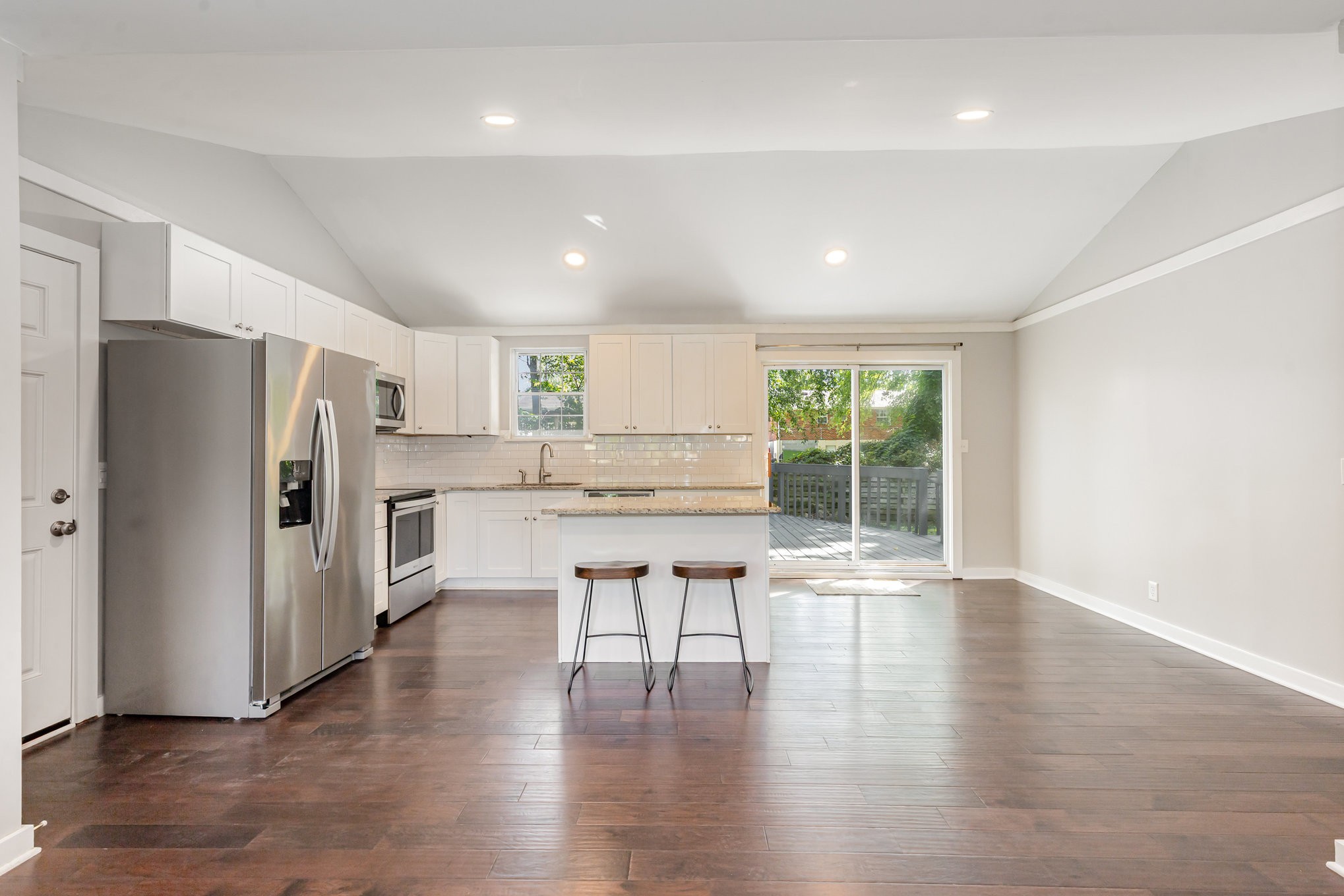 118 Brevet Drive Franklin, TN 37064 - Photo 6 of 18 a kitchen with stainless steel appliances a refrigerator a stove top oven and a refrigerator