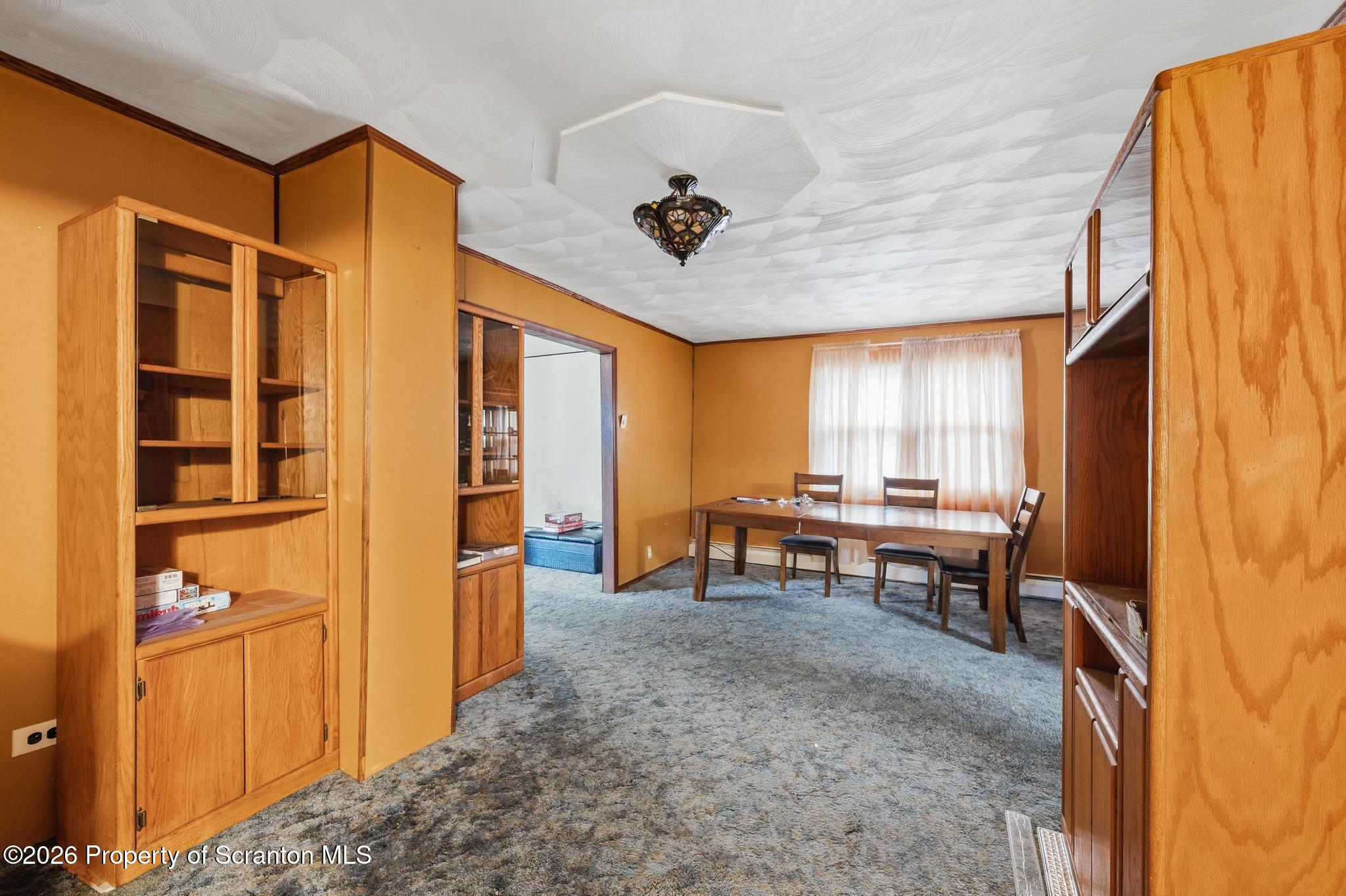 810 Pine Street Mayfield, PA 18433 - Photo 23 of 37 a view of a livingroom with furniture and window