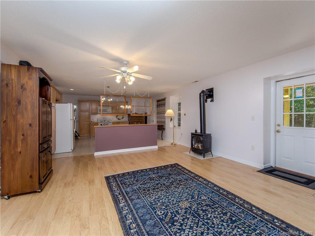 38 Rabbit Ridge Drive Weaverville, NC 28787 - Photo 19 of 28 Gallery Image 19