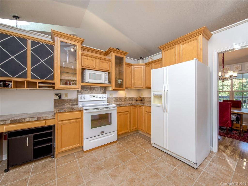 38 Rabbit Ridge Drive Weaverville, NC 28787 - Photo 9 of 28 Gallery Image 9