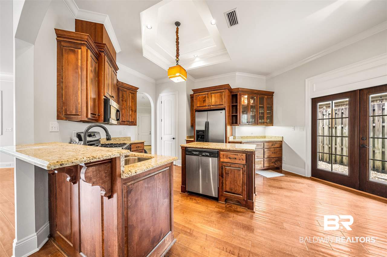 6140 Louise Place West Mobile, AL 36609 - Photo 10 of 29