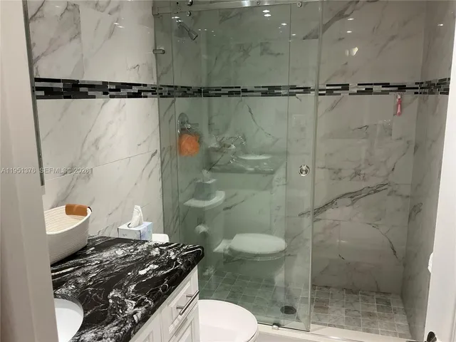 $2,399 | 400 Leslie Drive, Unit 207, Hallandale Beach, FL 33009