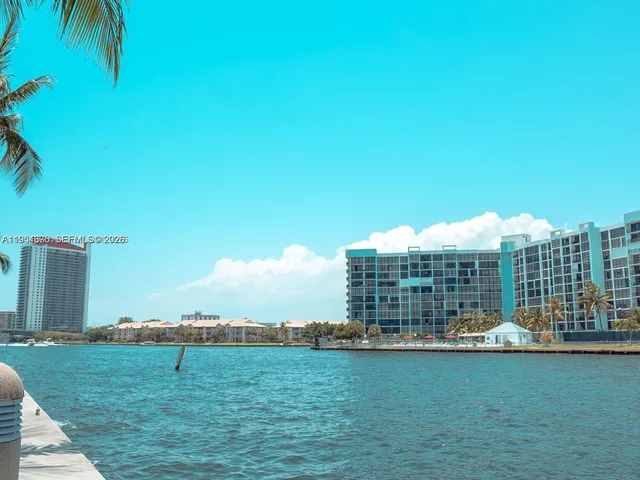 $2,399 | 400 Leslie Drive, Unit 207, Hallandale Beach, FL 33009