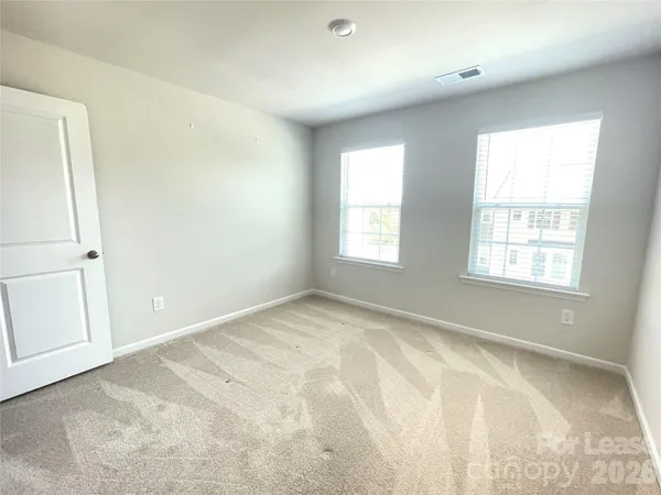 $3,050 | 14019 Martin Hl Way, Charlotte, NC 28277