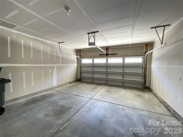 $3,050 | 14019 Martin Hl Way, Charlotte, NC 28277