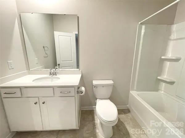 $3,050 | 14019 Martin Hl Way, Charlotte, NC 28277