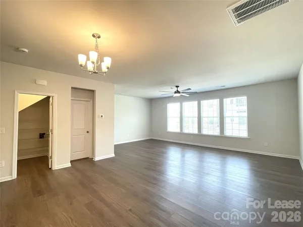 $3,050 | 14019 Martin Hl Way, Charlotte, NC 28277