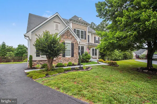 $935,000 | 4056 Shrayer Court, Warrenton, VA 20187