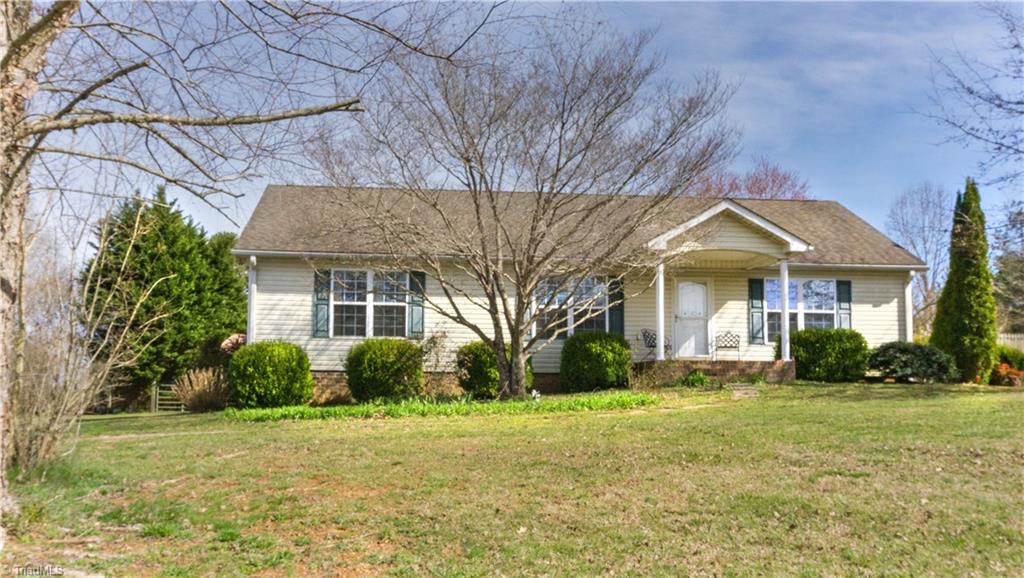 634 Fuller Mill Road North Trinity, NC 27370 - Photo 2 of 18