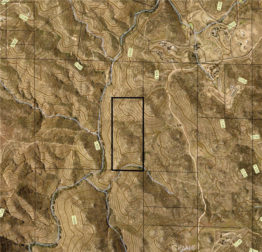 2 Lindell Road Perris, CA 92570 - Photo 5 of 9 a bathroom with a shower