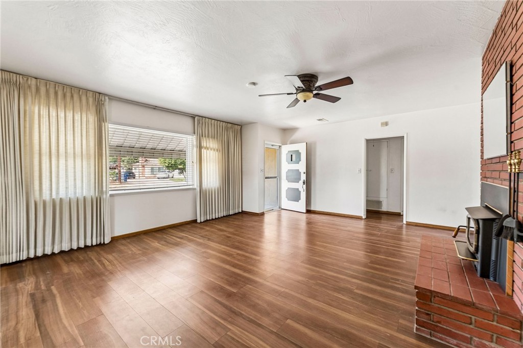 5047 Golden Riverside, CA 92505 - Photo 7 of 31 Gallery Image 7
