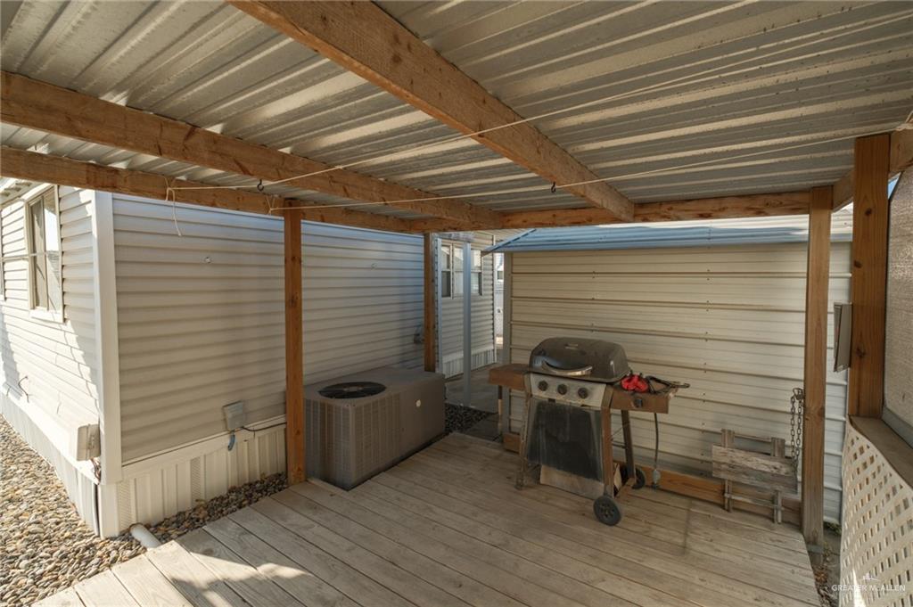 215 South Valley View Road, Unit 115 Donna, TX 78537 - Photo 17 of 20