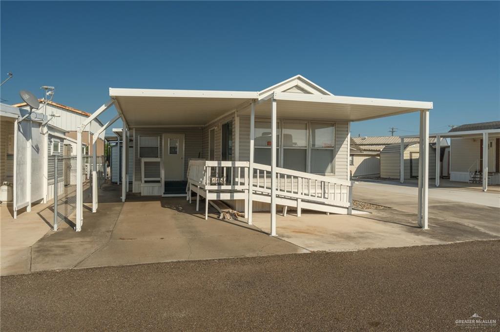 215 South Valley View Road, Unit 115 Donna, TX 78537 - Photo 18 of 20