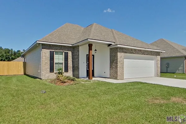 $1,855 | 105 Hendrix Road, Carencro, LA 70520