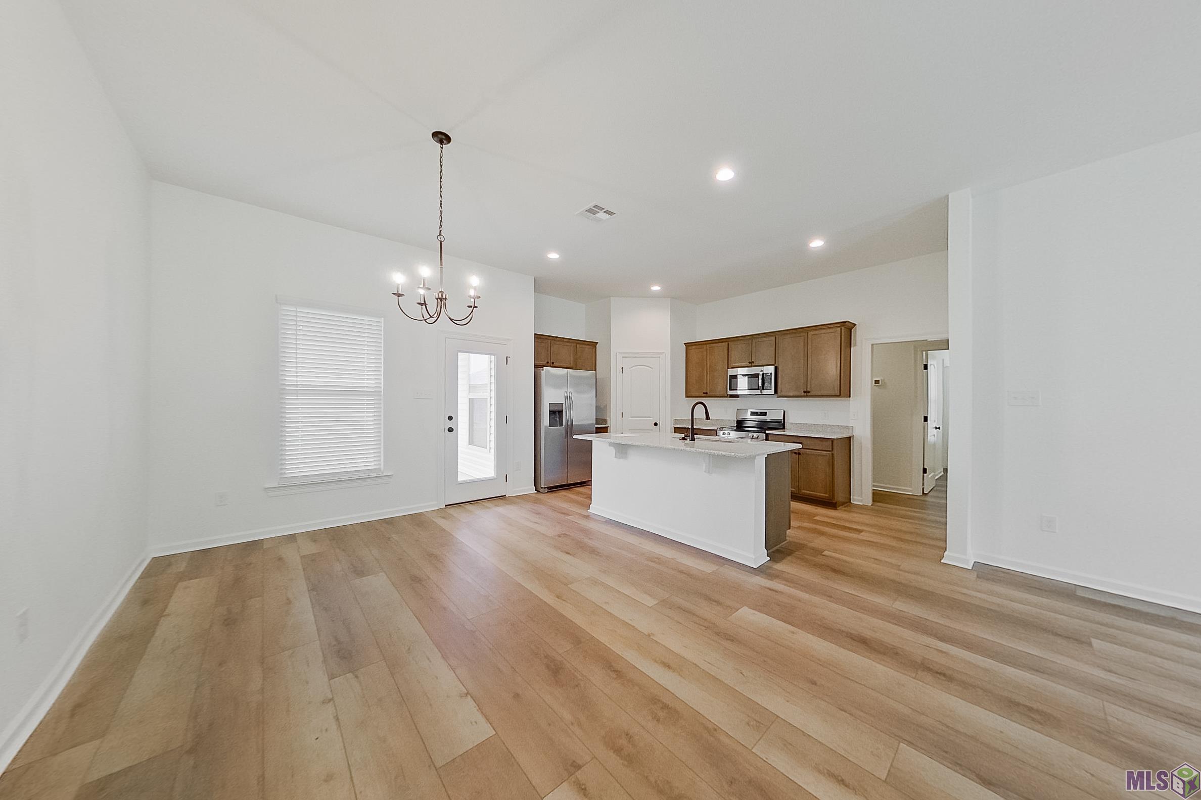 105 Hendrix Road Carencro, LA 70520 - Photo 5 of 23