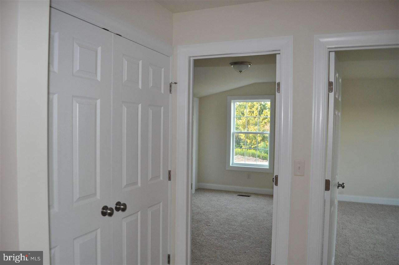 391 Riviera Street Mount Wolf, PA 17347 - Photo 12 of 21 Gallery Image 12