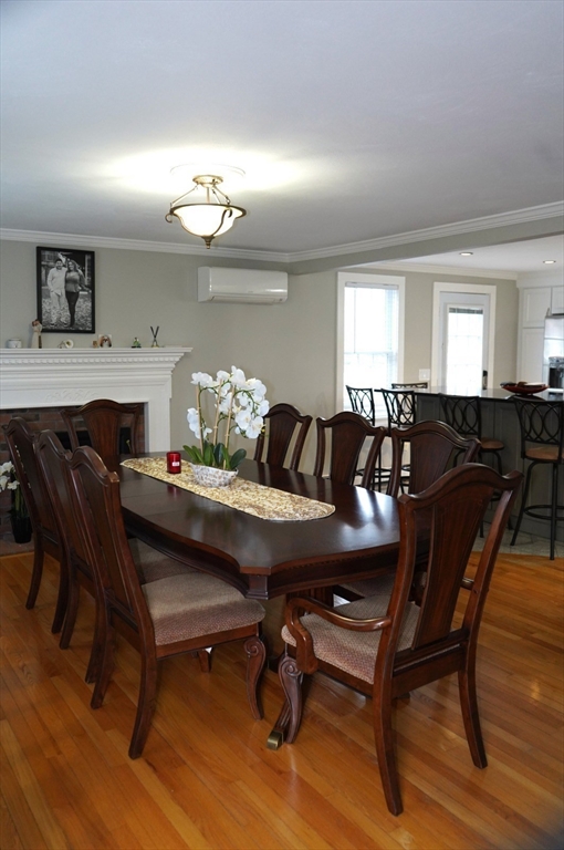 54 Melbourne Road Barnstable, MA 02601 - Photo 6 of 42