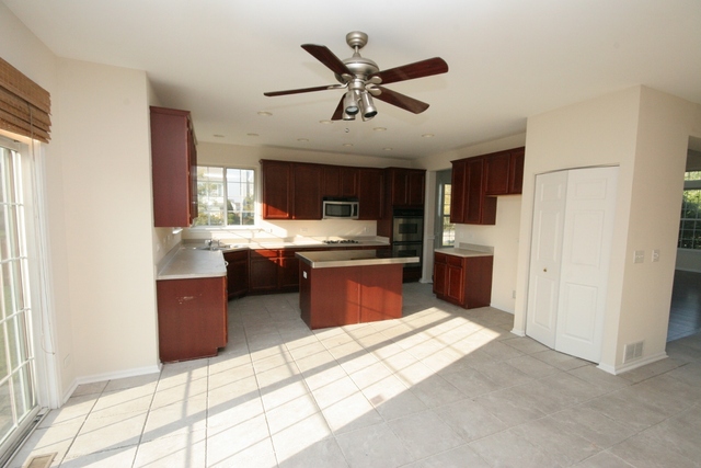 9699 Fairfield Road Huntley, IL 60142 - Photo 6 of 21